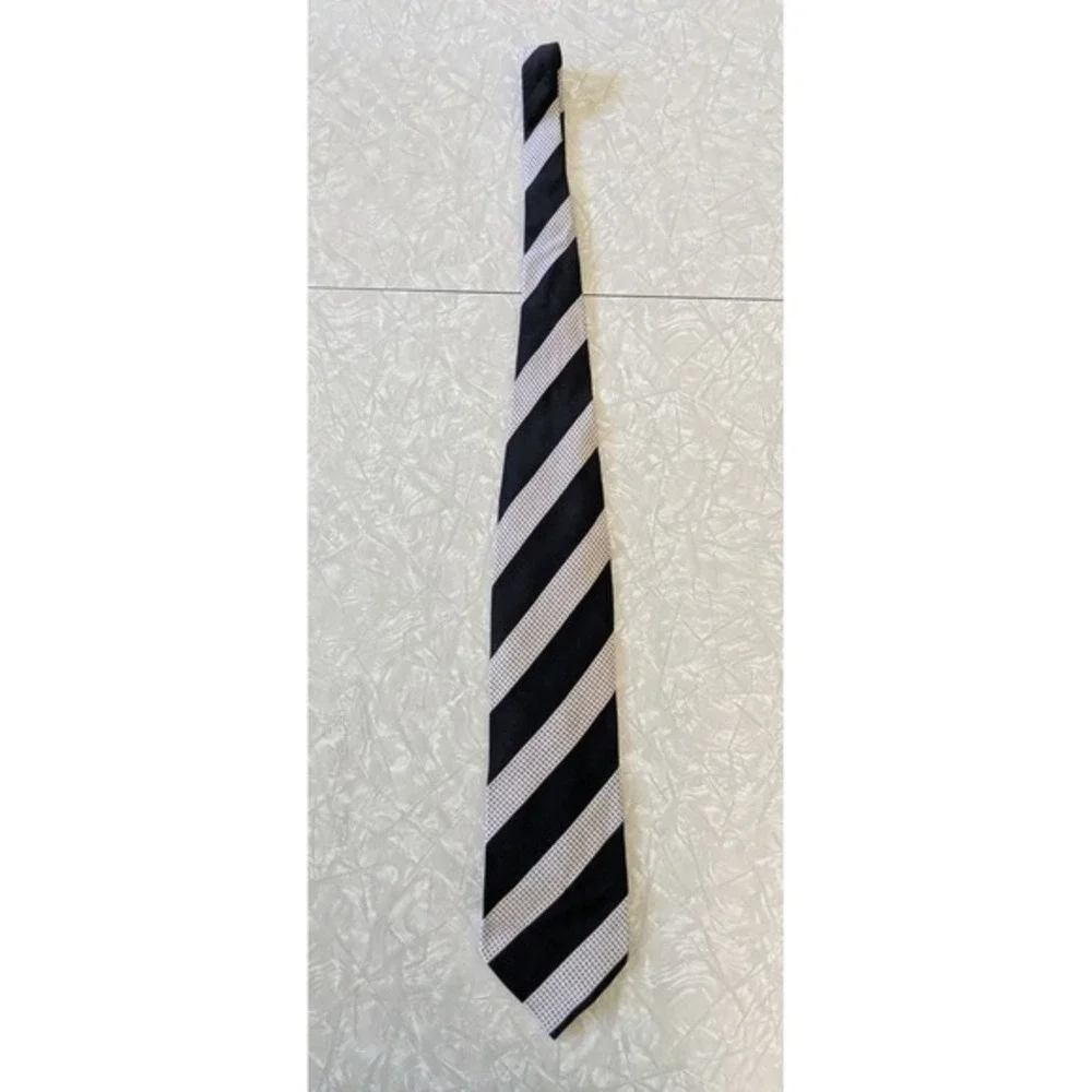 Giorgio Armani Mens Silk Necktie Black White Diagonal Stripe Micro‎ Dot Italy